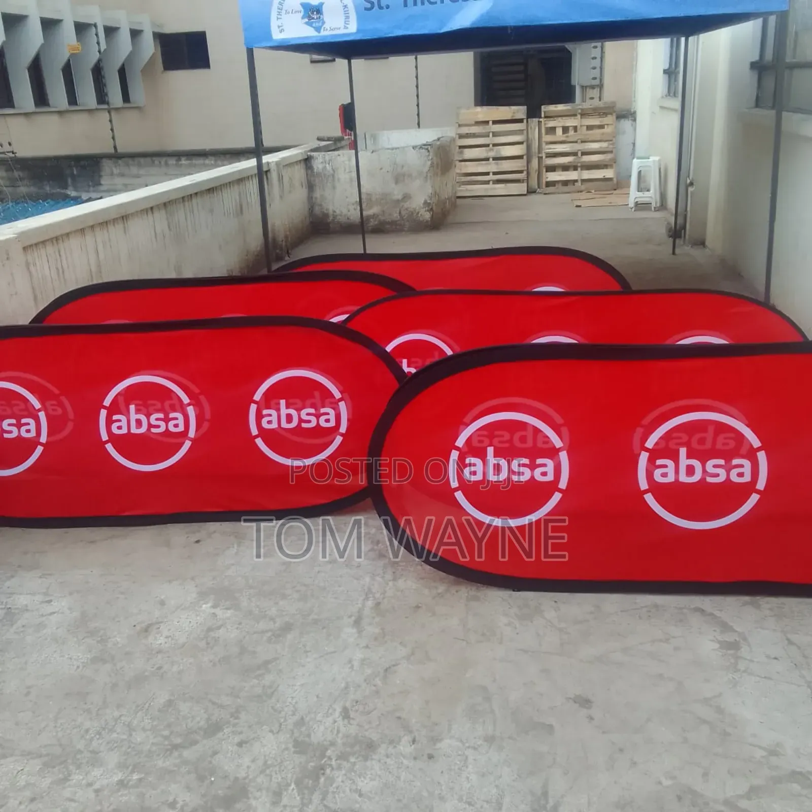 Oval Shaped Double Side Pop Up Banners