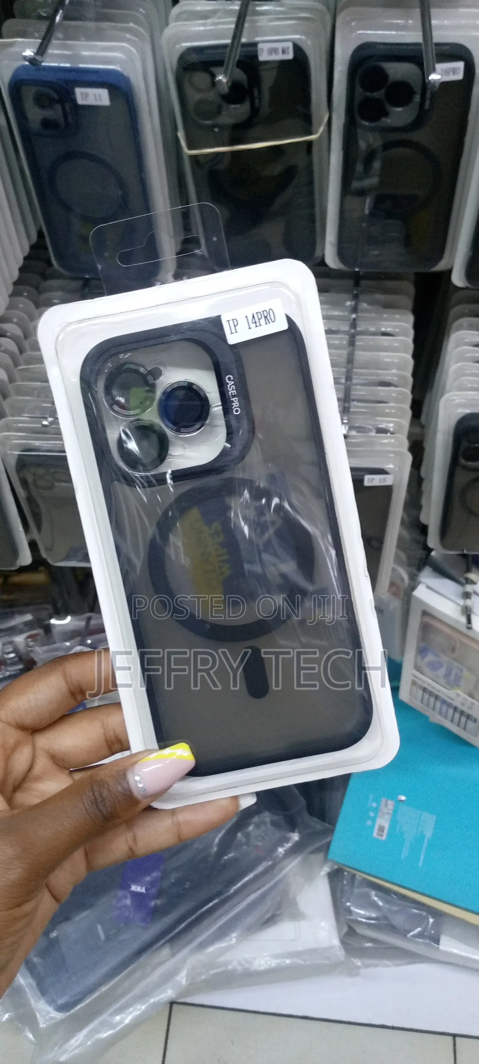 iPhone 14 Pro Clear Magsafe + Metal Stand+Camera Lens Case