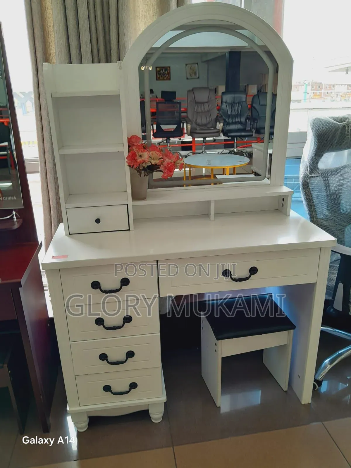 White Make Up Station With Mirror
