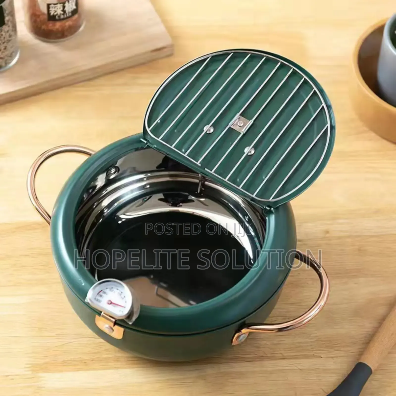Frying Pot With Thermometer