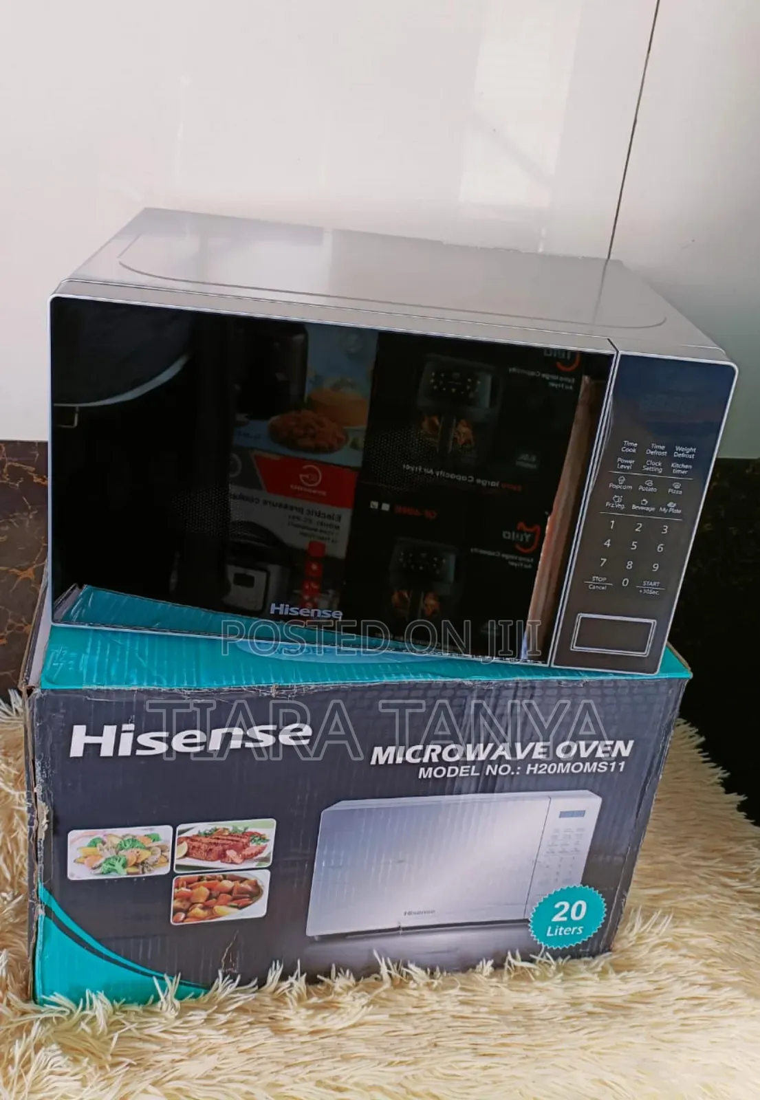 Hisense 20 Litres Silver Microwave