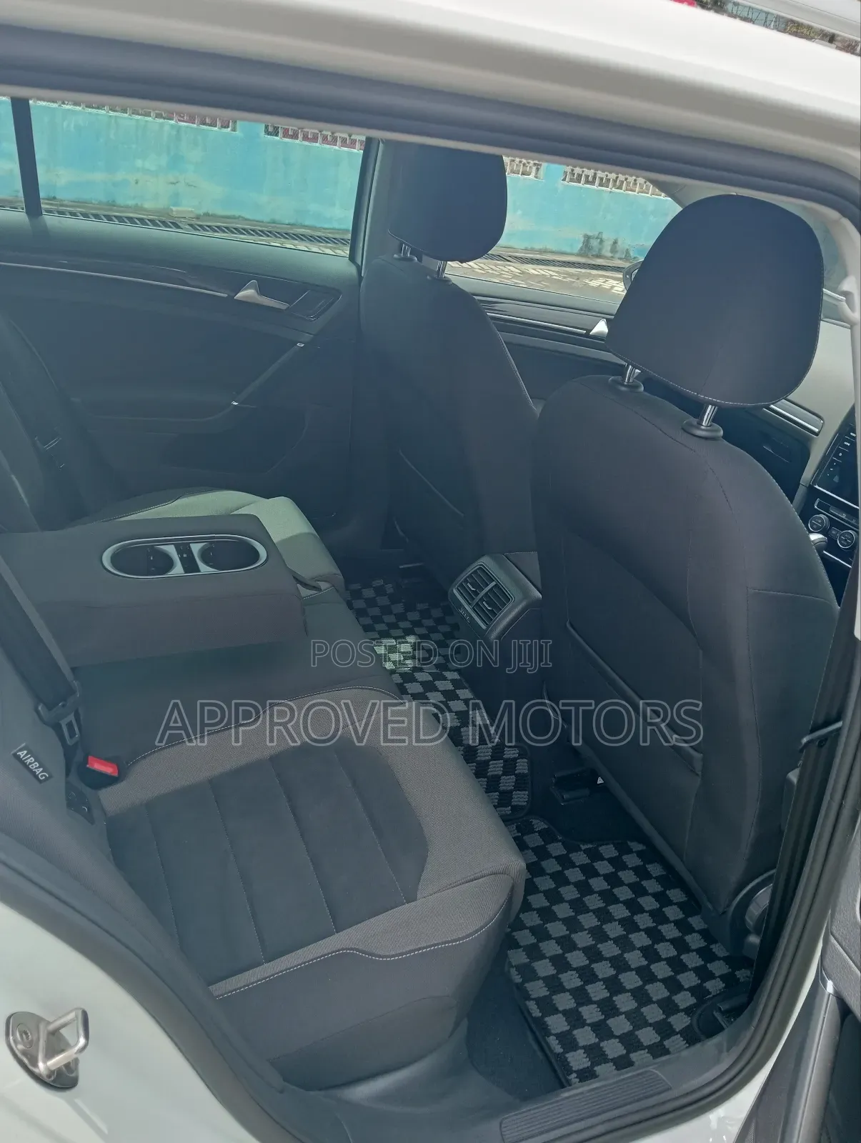 Volkswagen Golf 2018 White