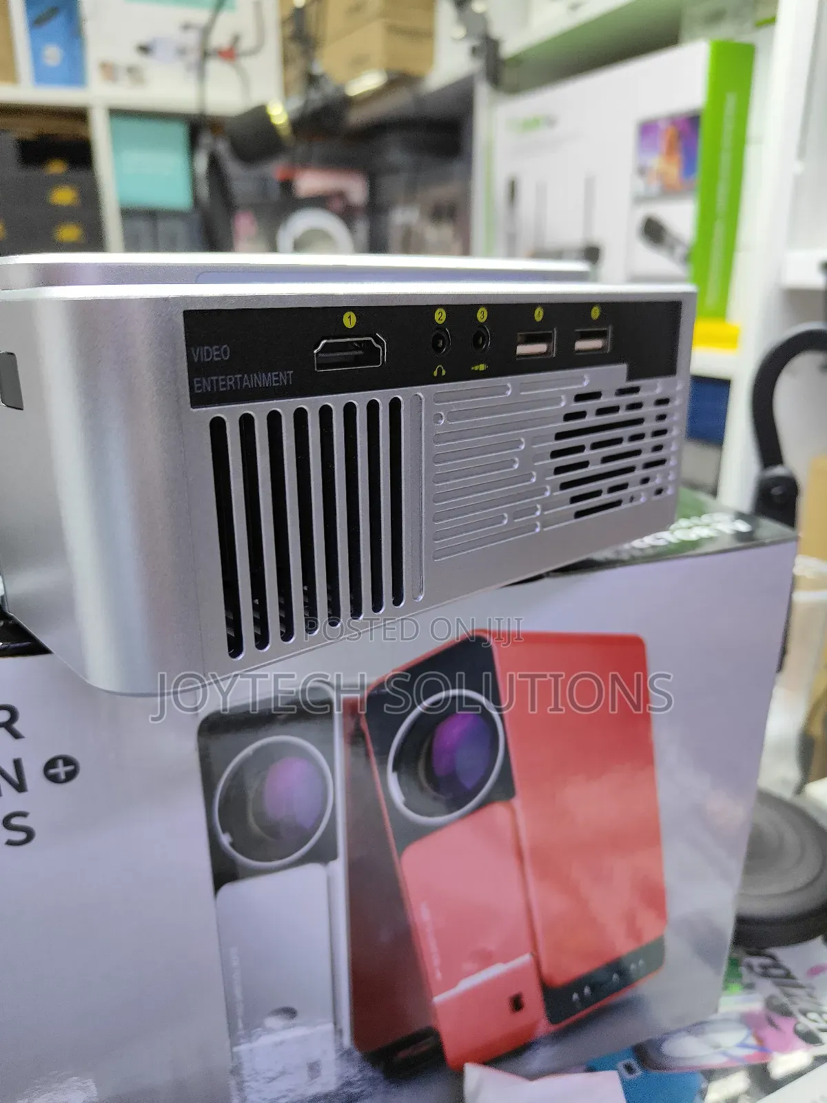Wownect Android T6 Video Projector 3500 Lumens Hd 1080p