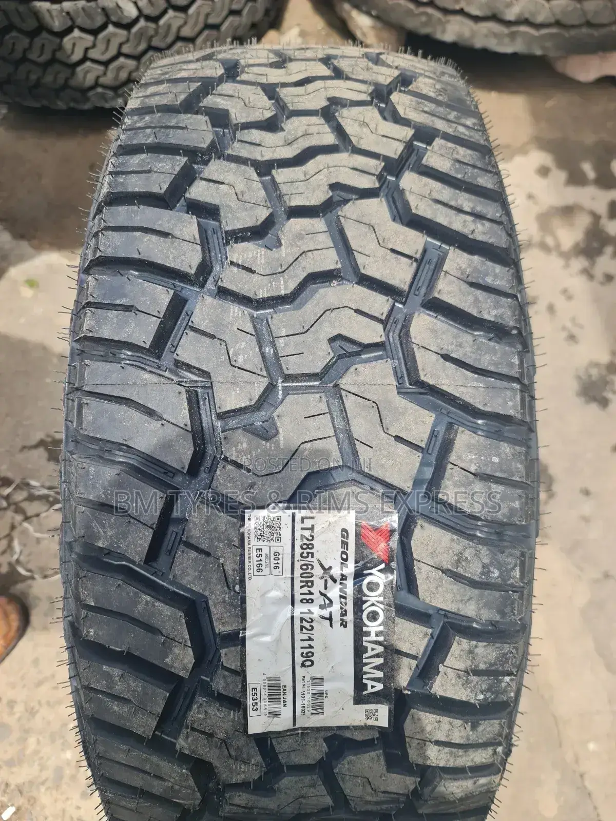 285 /60 R18 Yokohama (G16) New Technology.