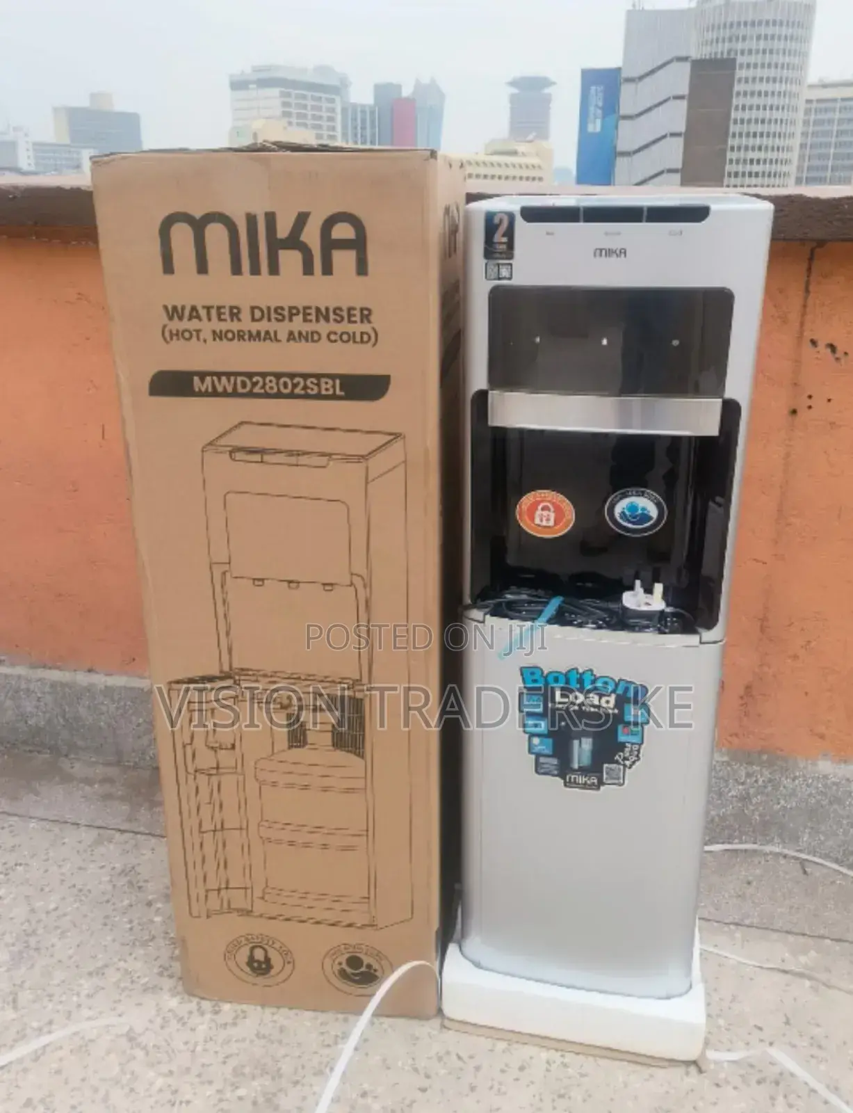 Mika Bottom Load Dispenser Mwd2802sb Black and Silver