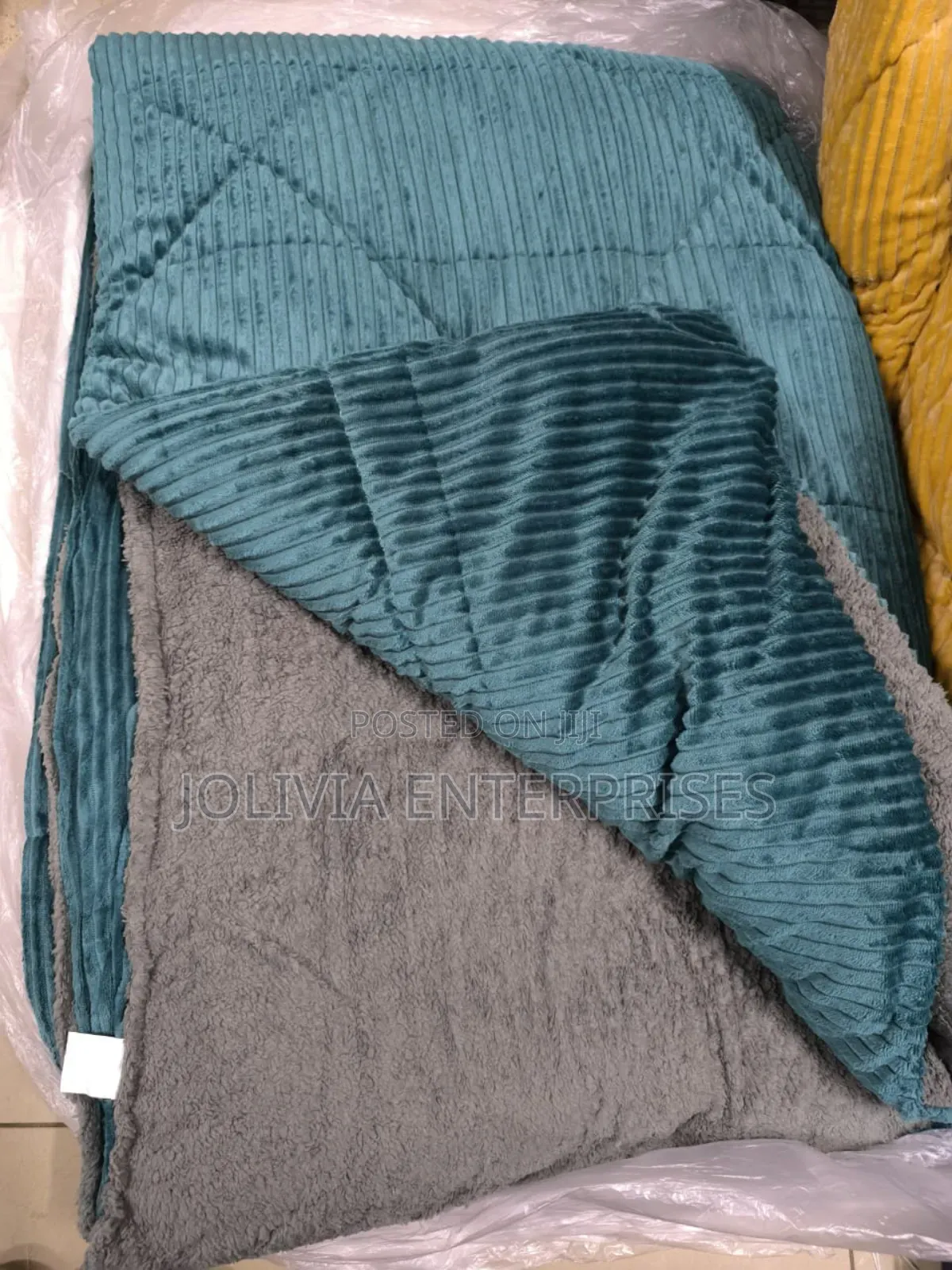 Single Plush Velvet Duvet