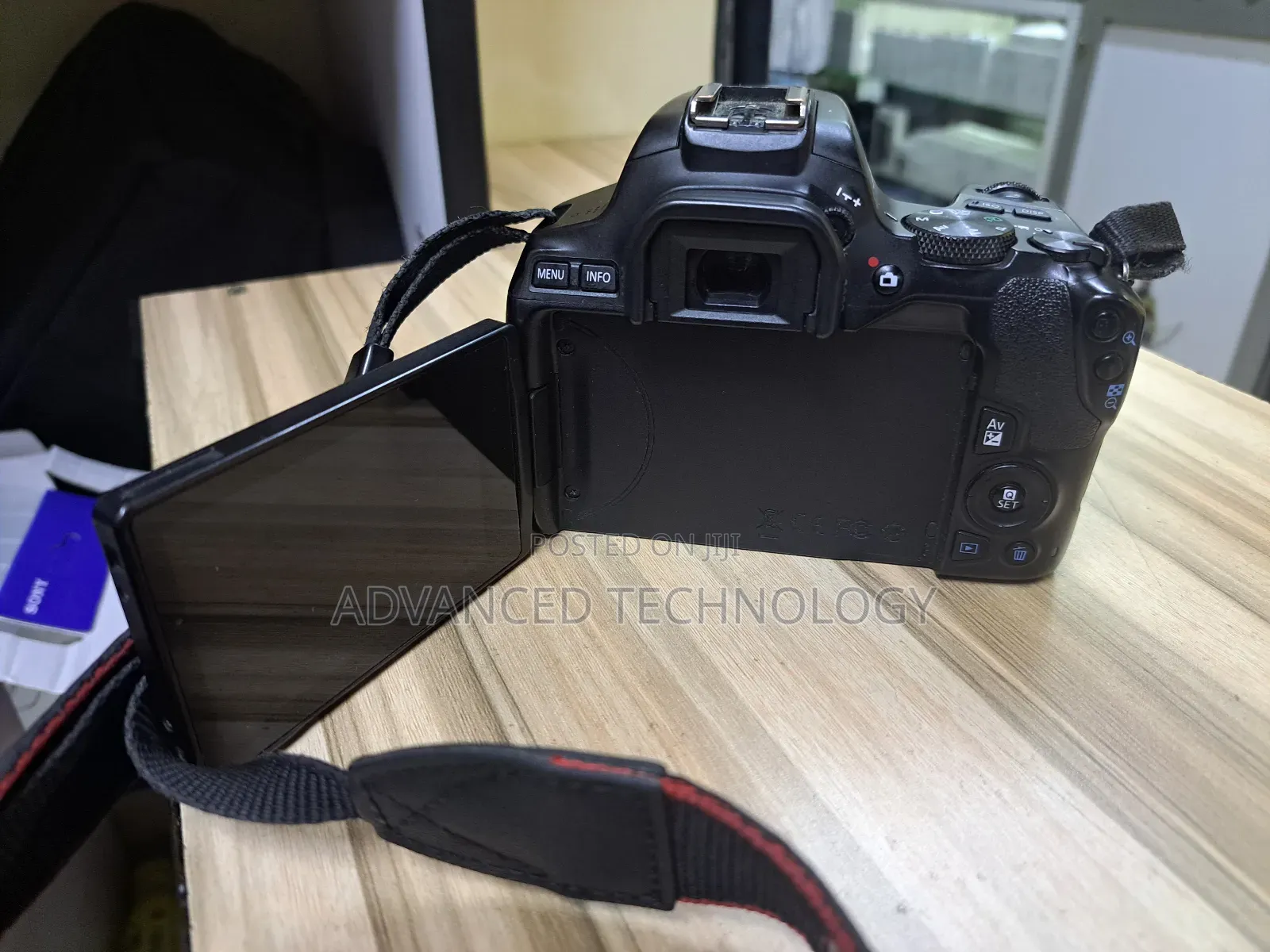 Canon 250d With Prime Lense 50mm