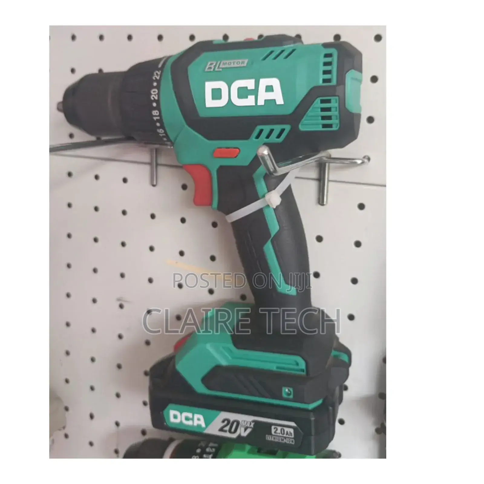 Dca Adjz1202 20v Cordless Drill