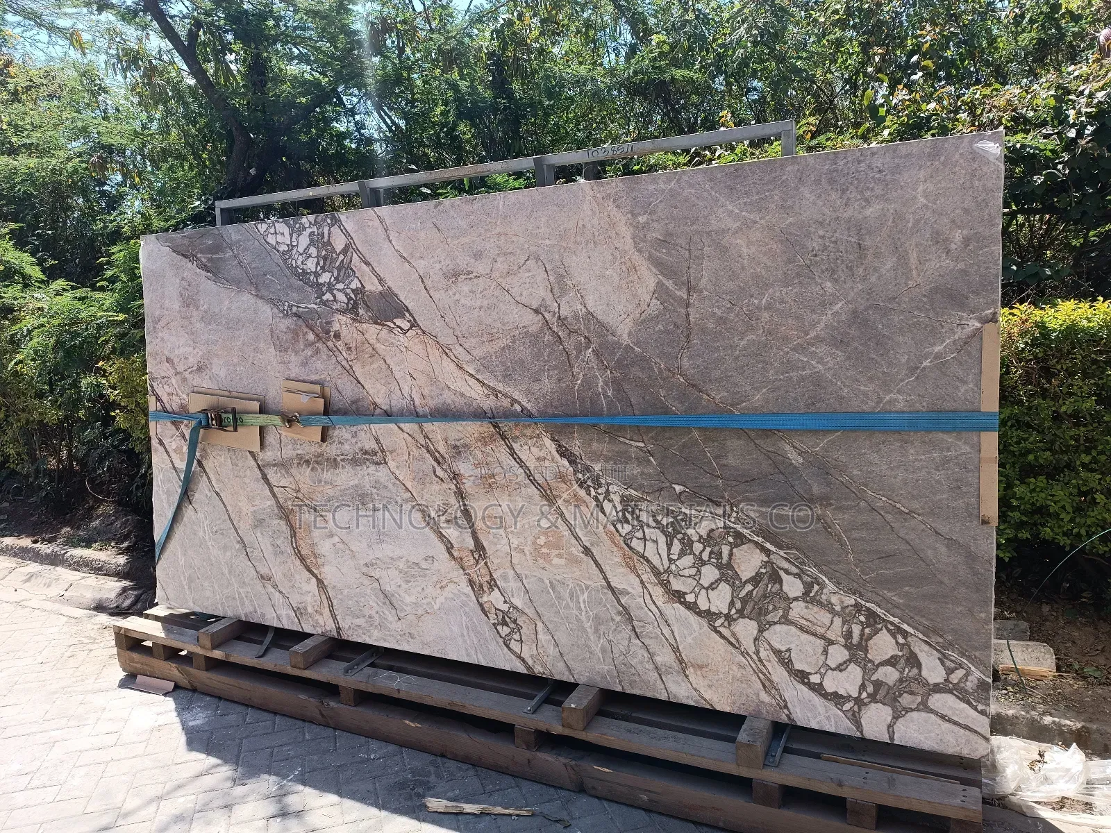 Chocolate Beton Sintered Stone Island (1.6m*3.2m*12mm)