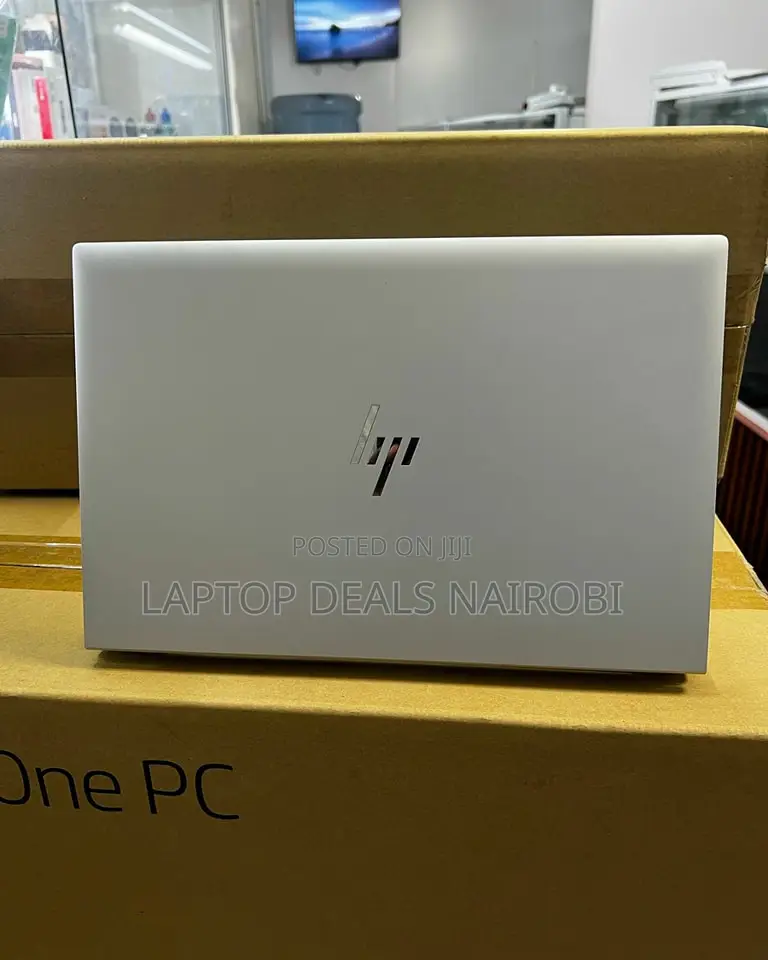 Laptop HP EliteBook 830 G8 16GB Intel Core I7 SSD 512GB