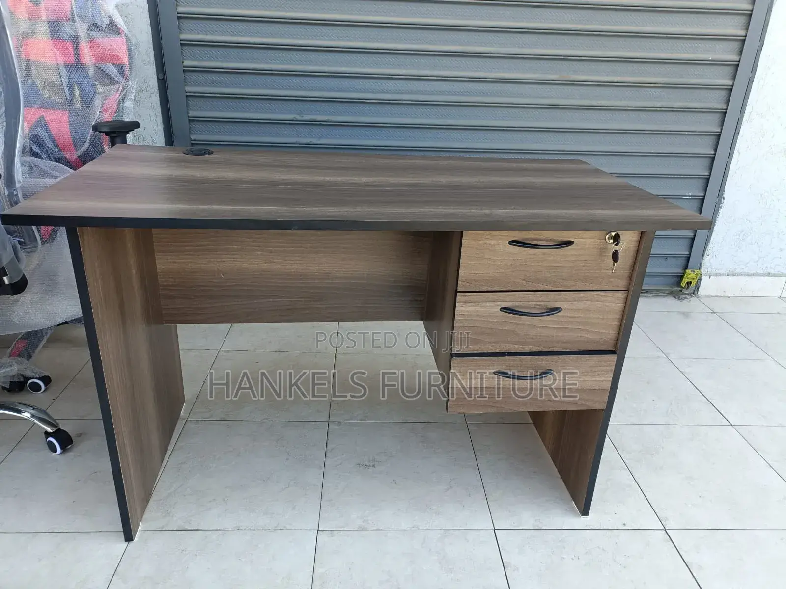 Walnut 1200mm Desk