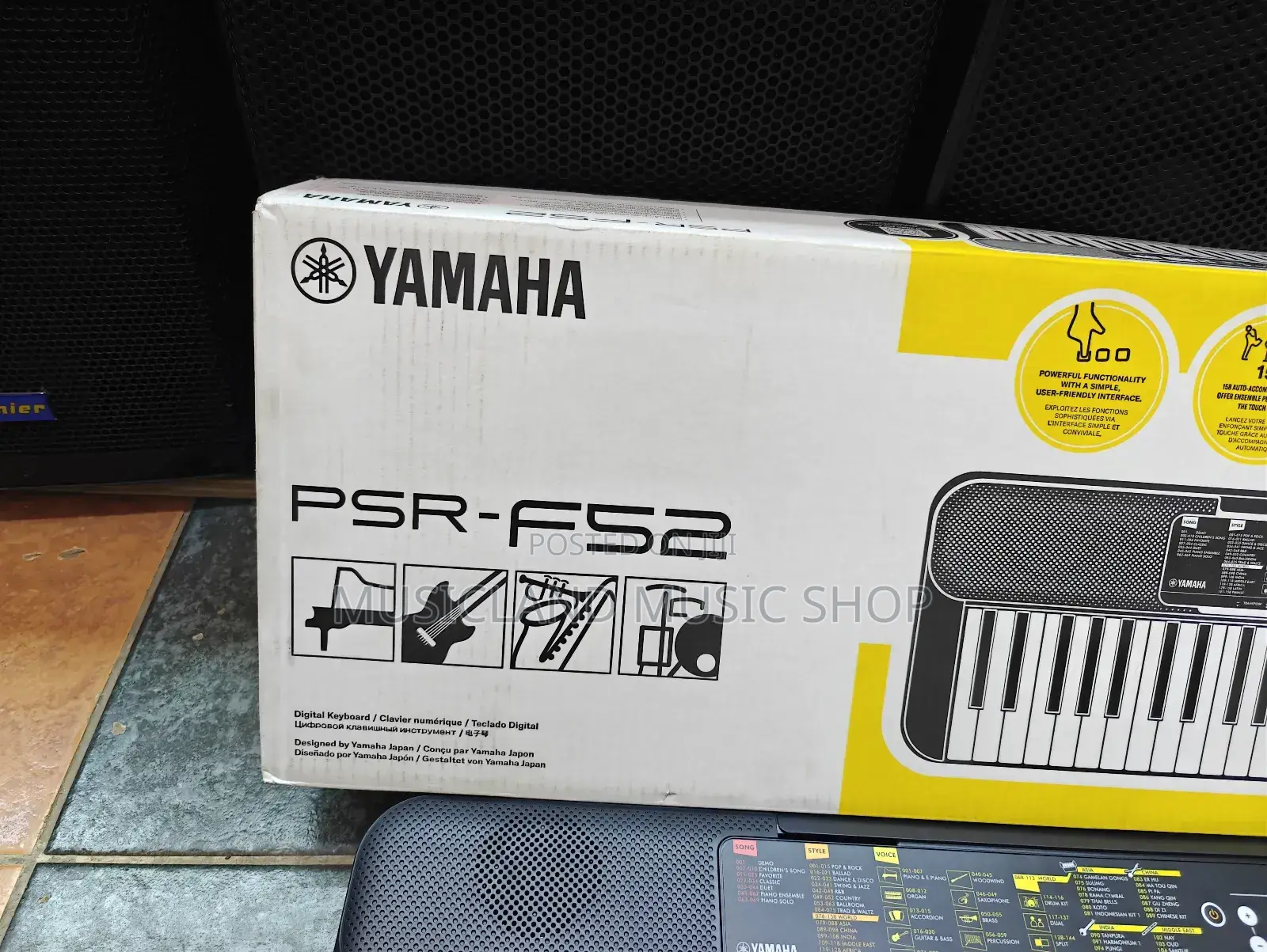 Yamaha PSR F52