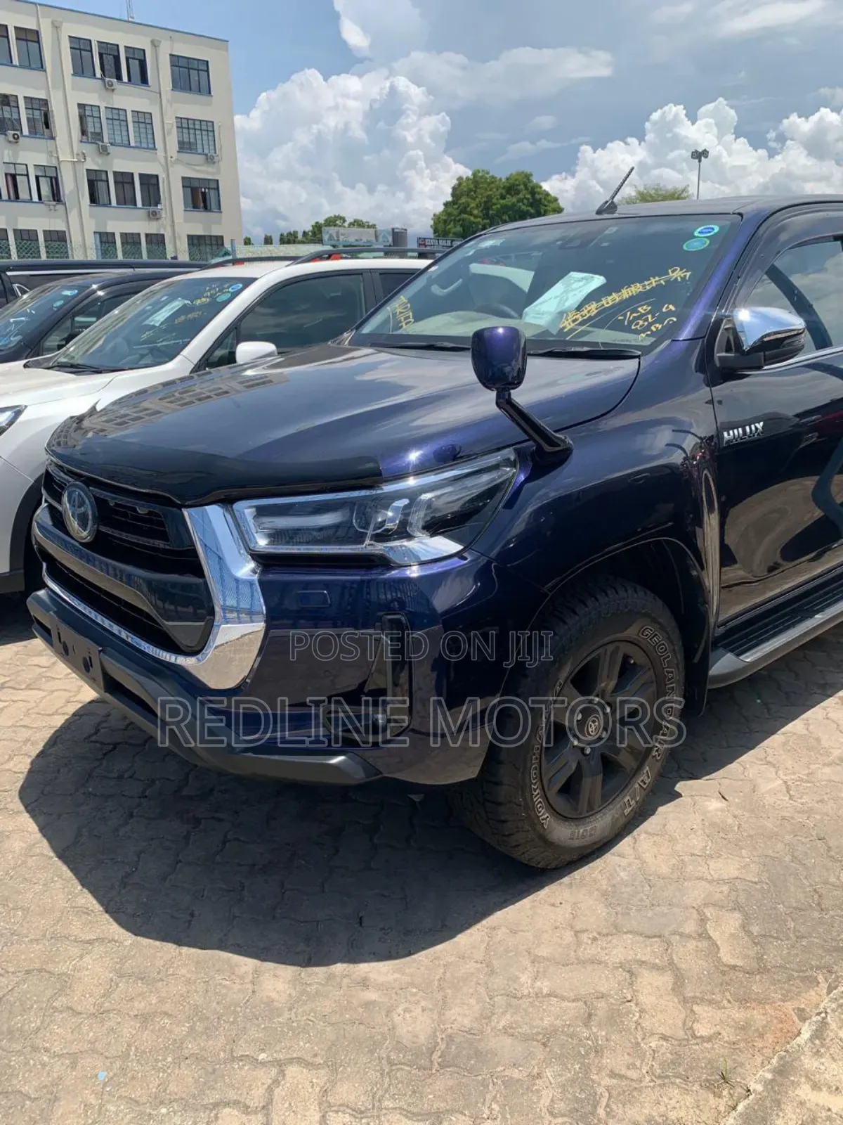 Toyota Hilux 2019 Blue