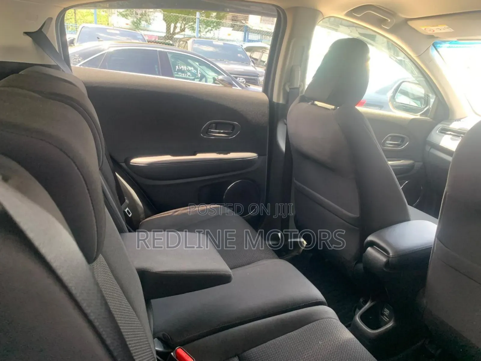 Honda Vezel 1.5 Hybrid 2WD 2018 Silver