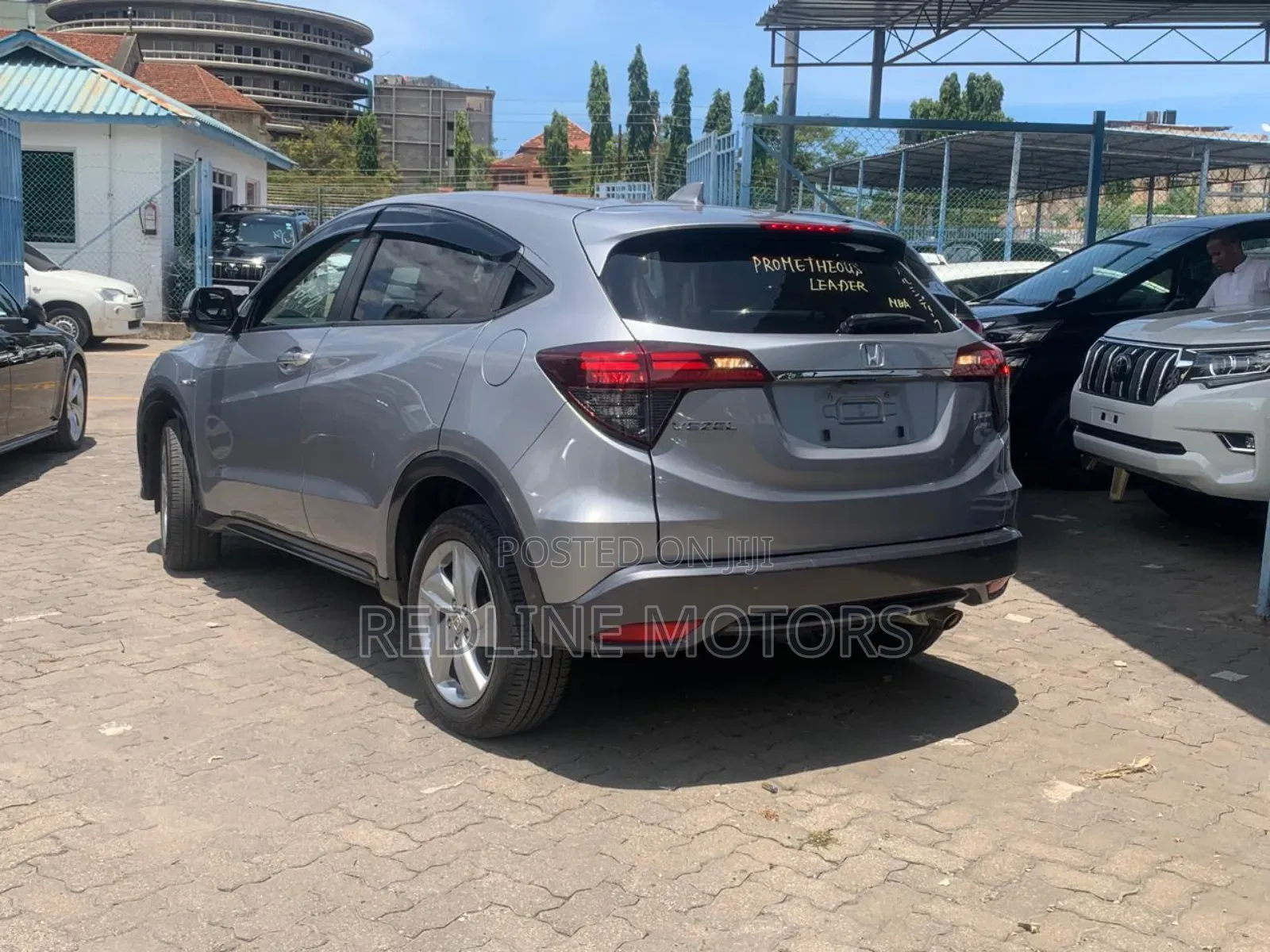 Honda Vezel 1.5 Hybrid 2WD 2018 Silver