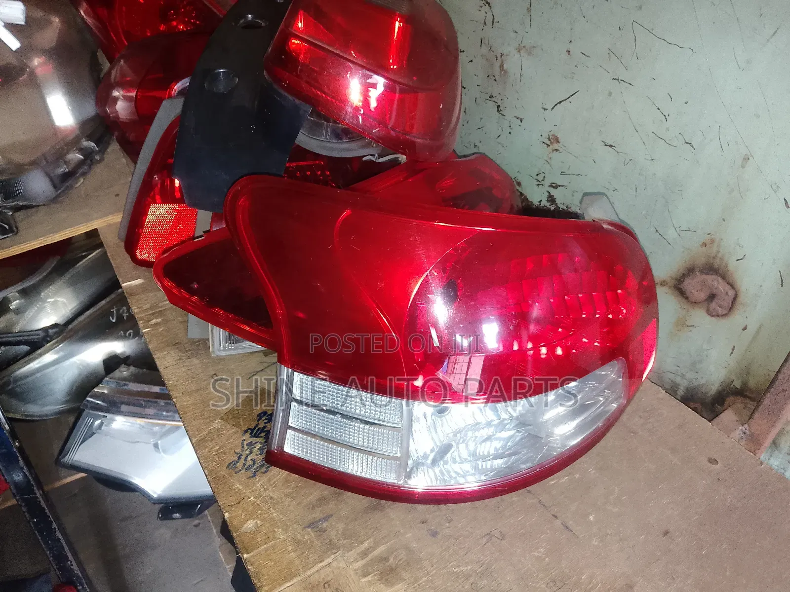 Toyota  Belta Taillight Backlight Taillamp [][]
