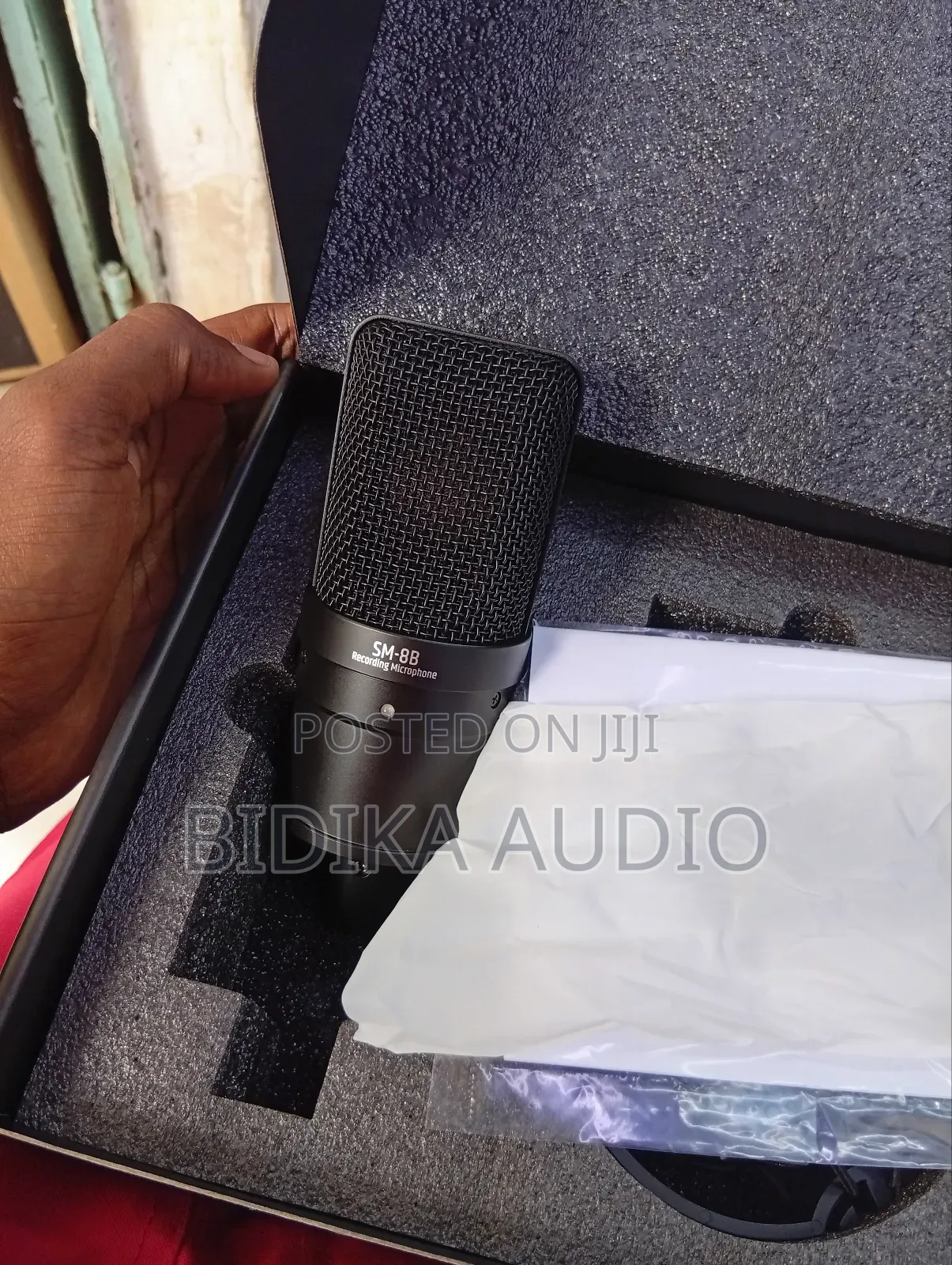 Brand New Condenser Studio Microphone Sm-8b