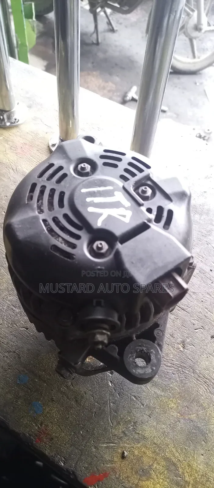 Alternator 1tr Toyota Hiace 7l