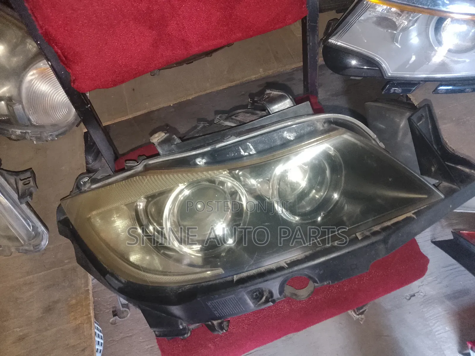 Bmw 3-series E90 Headlight Xenon Assembly •✓