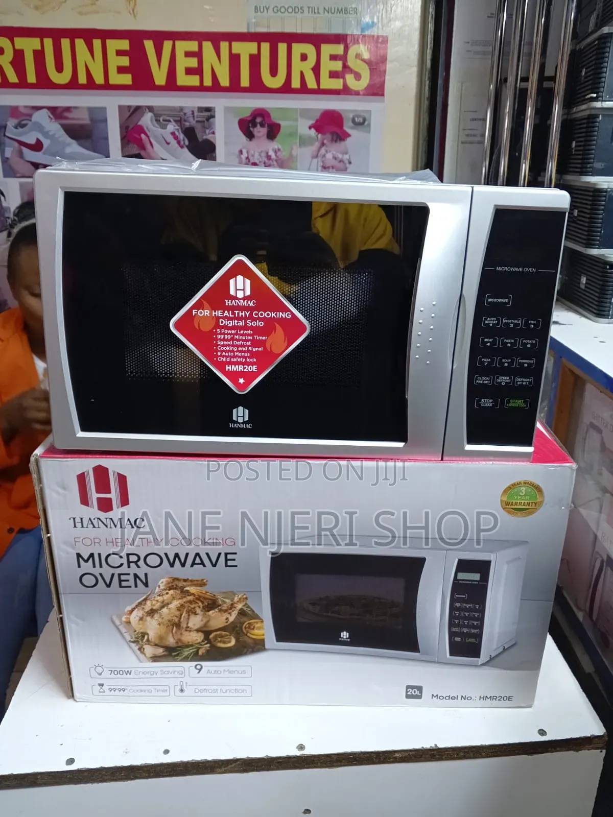 20 Litres Hanmac Digital Microwave
