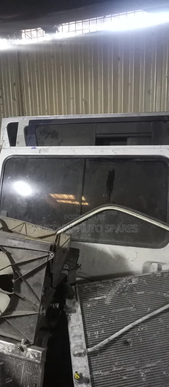 Sliding Door Toyota Hiace 7l