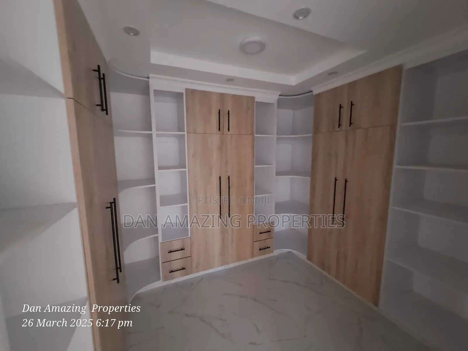 5bdrm Maisonette in Kaiyapa Rent To Own, Matasia for sale