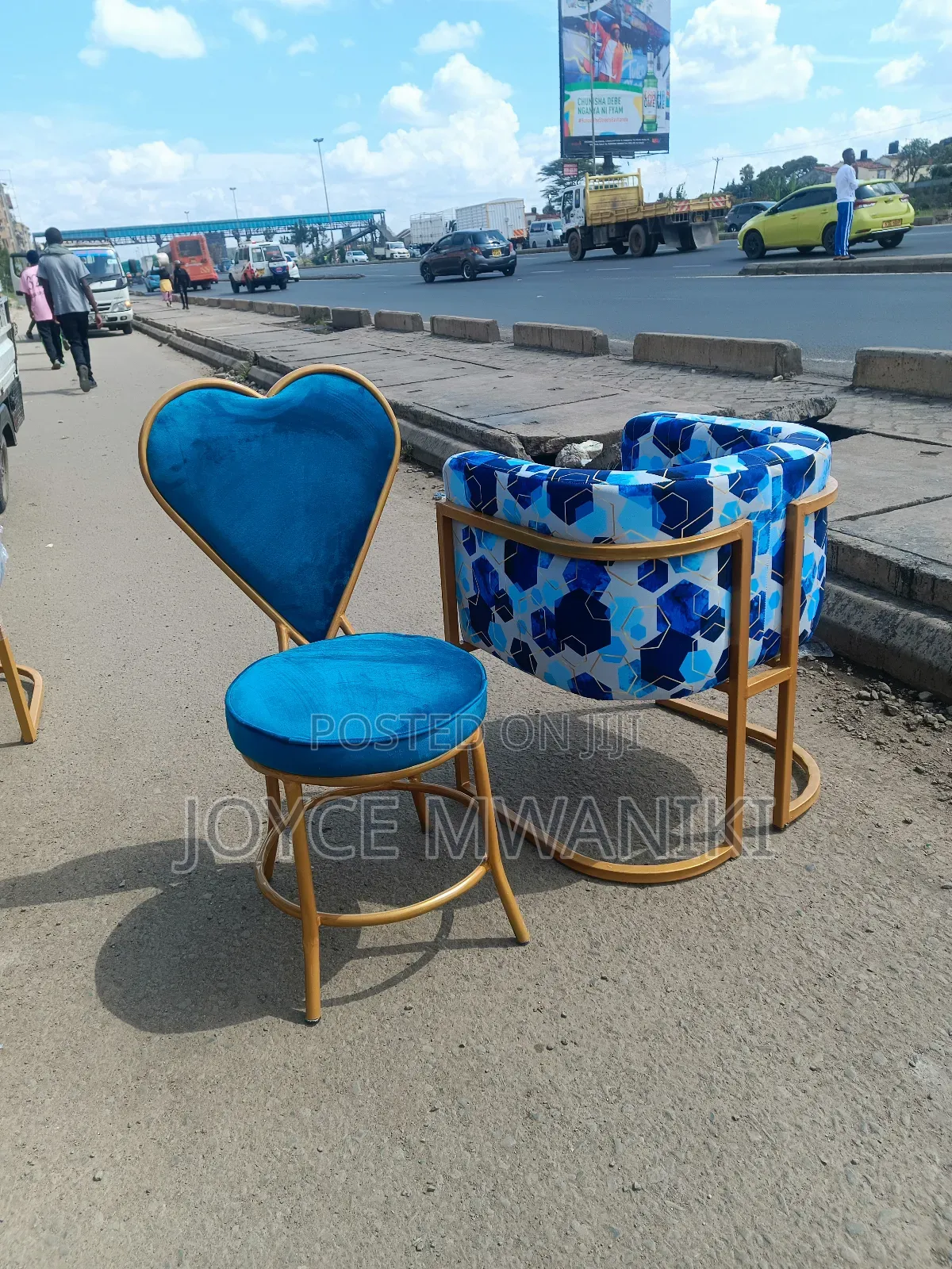 2 Pieces Manicure Seats, Mix and Match 