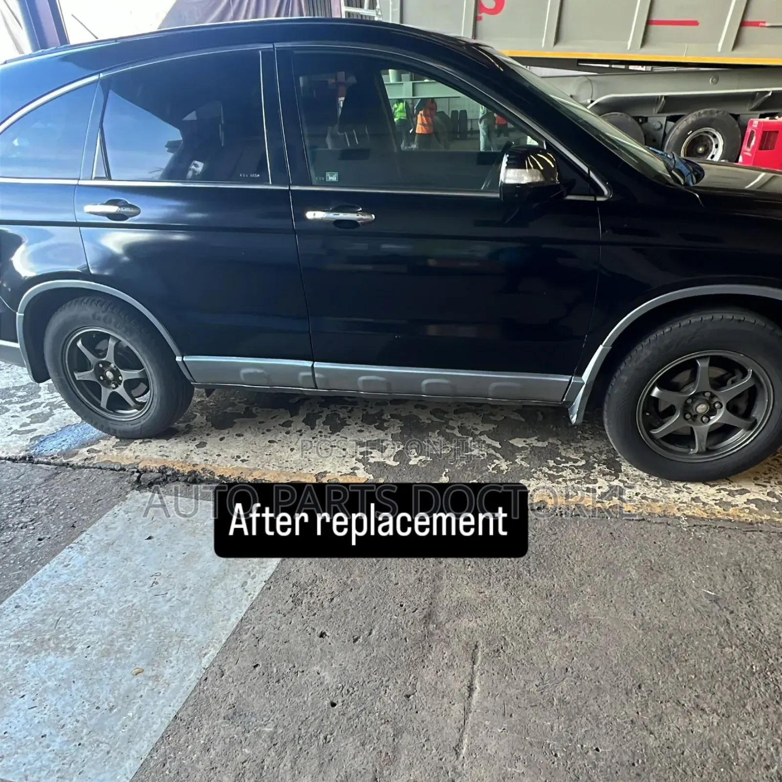 Honda CRV Door Panel Garnish