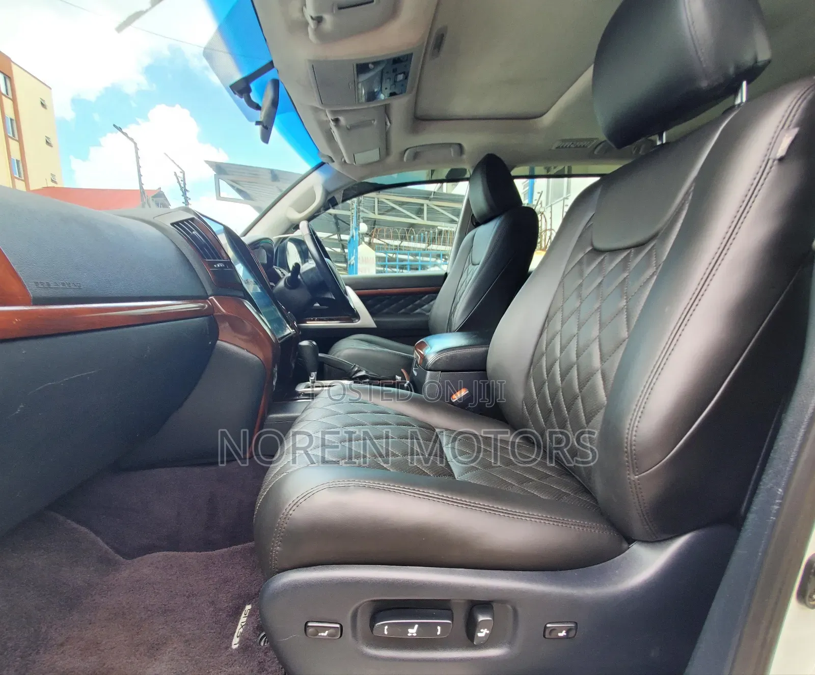 Toyota Land Cruiser 2018 Off white