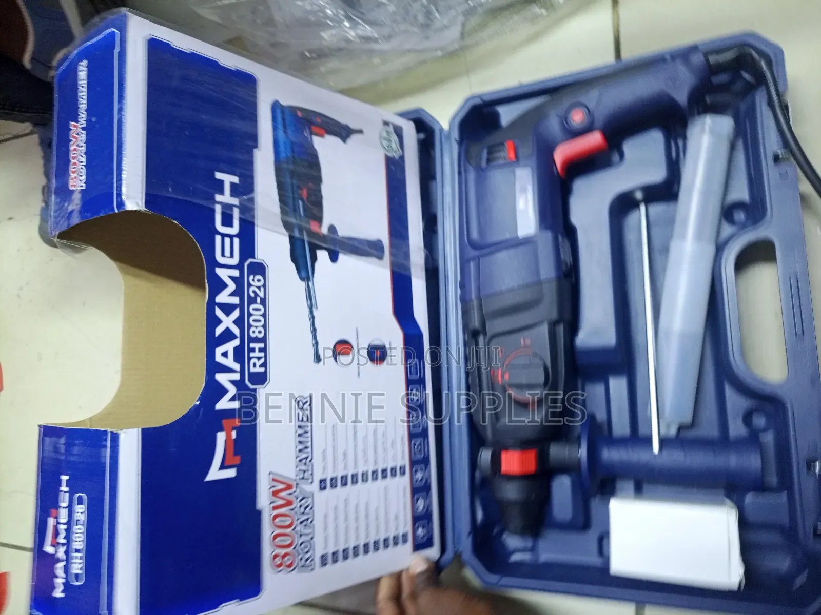 800watts Maxmech Rotary Hammer