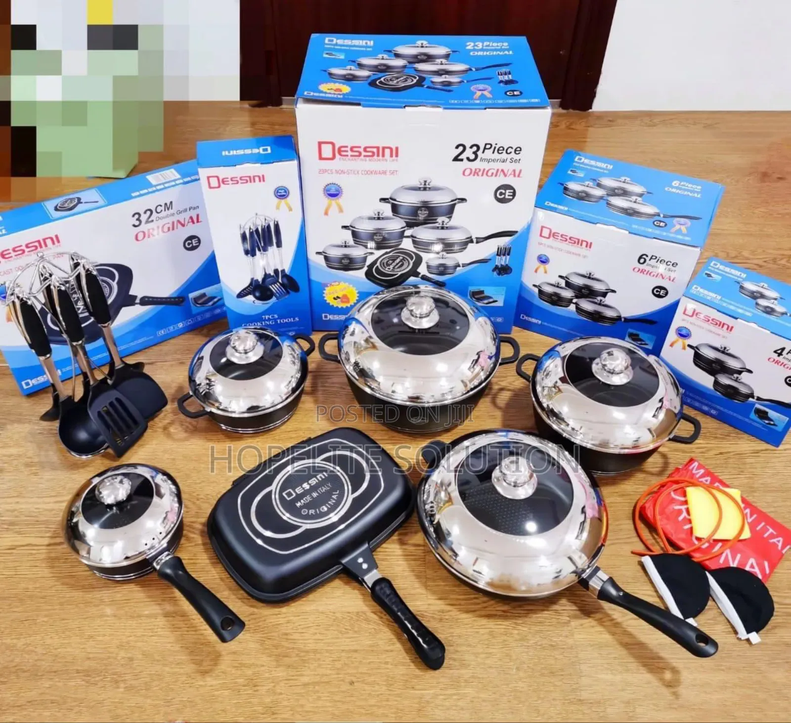 23 Pieces Desini Cookware Set