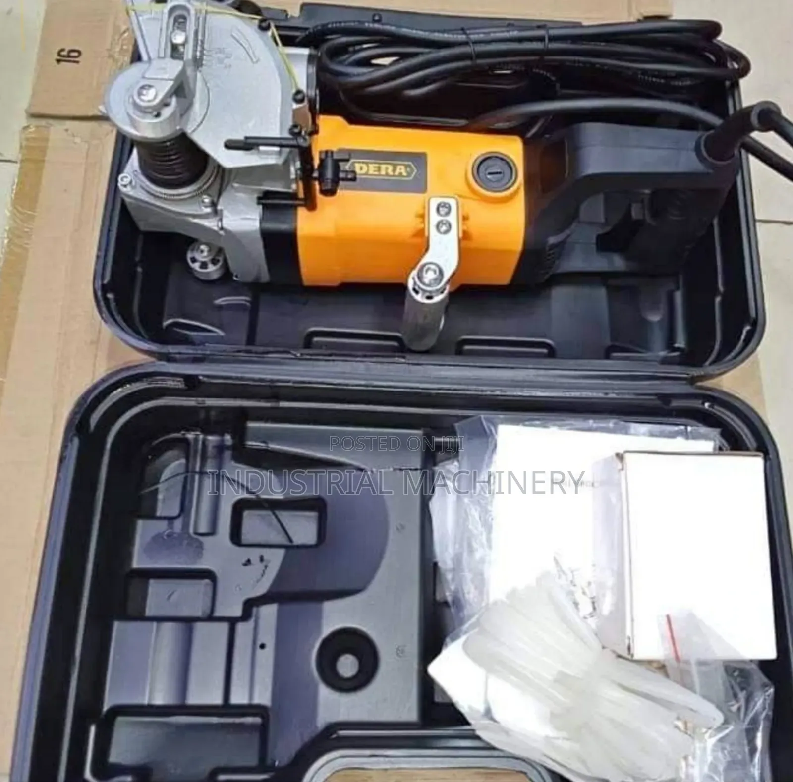 Dera Wall Chaser ( Professional)