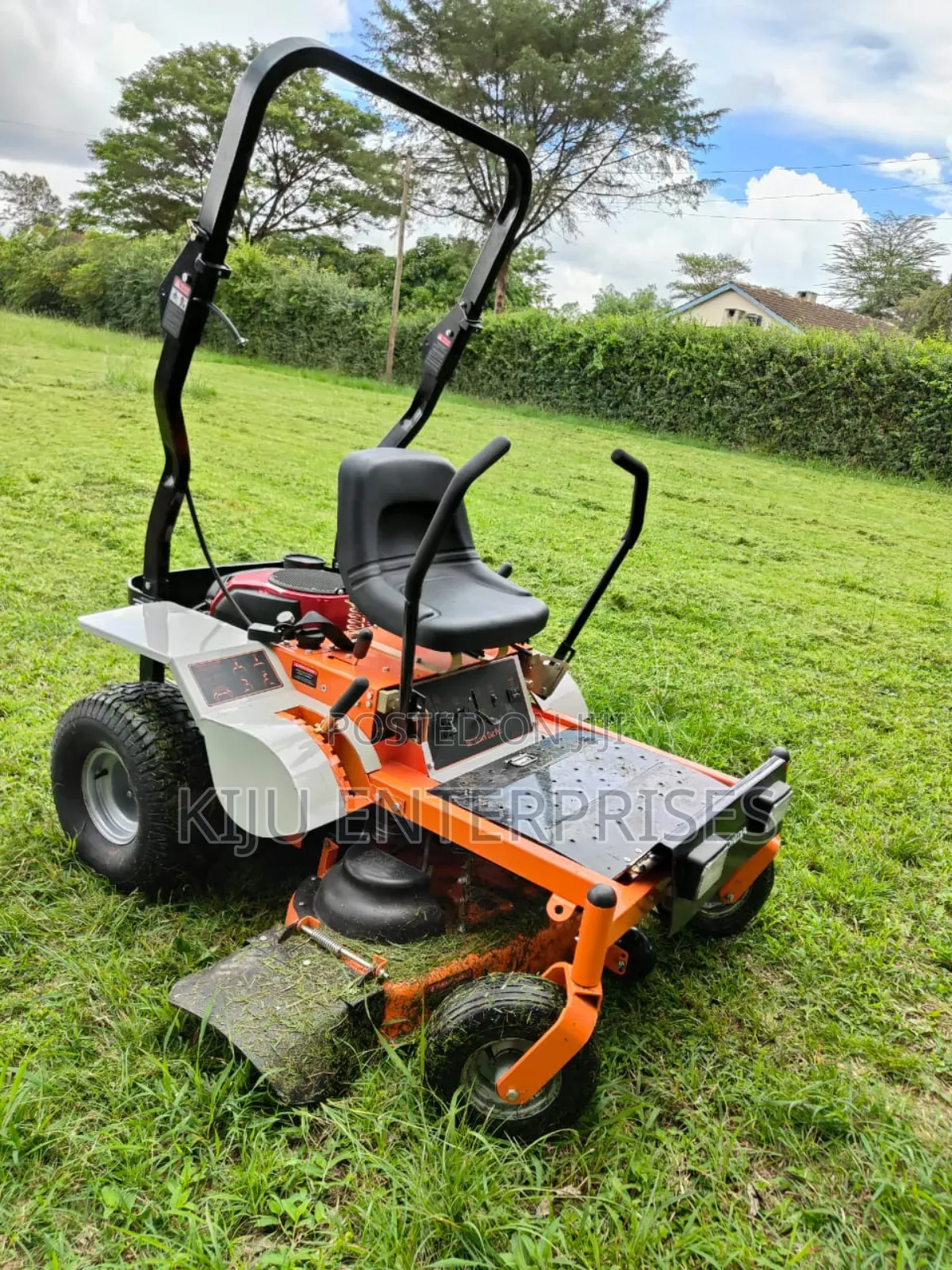 Ride on Lawnmower Honda Brand