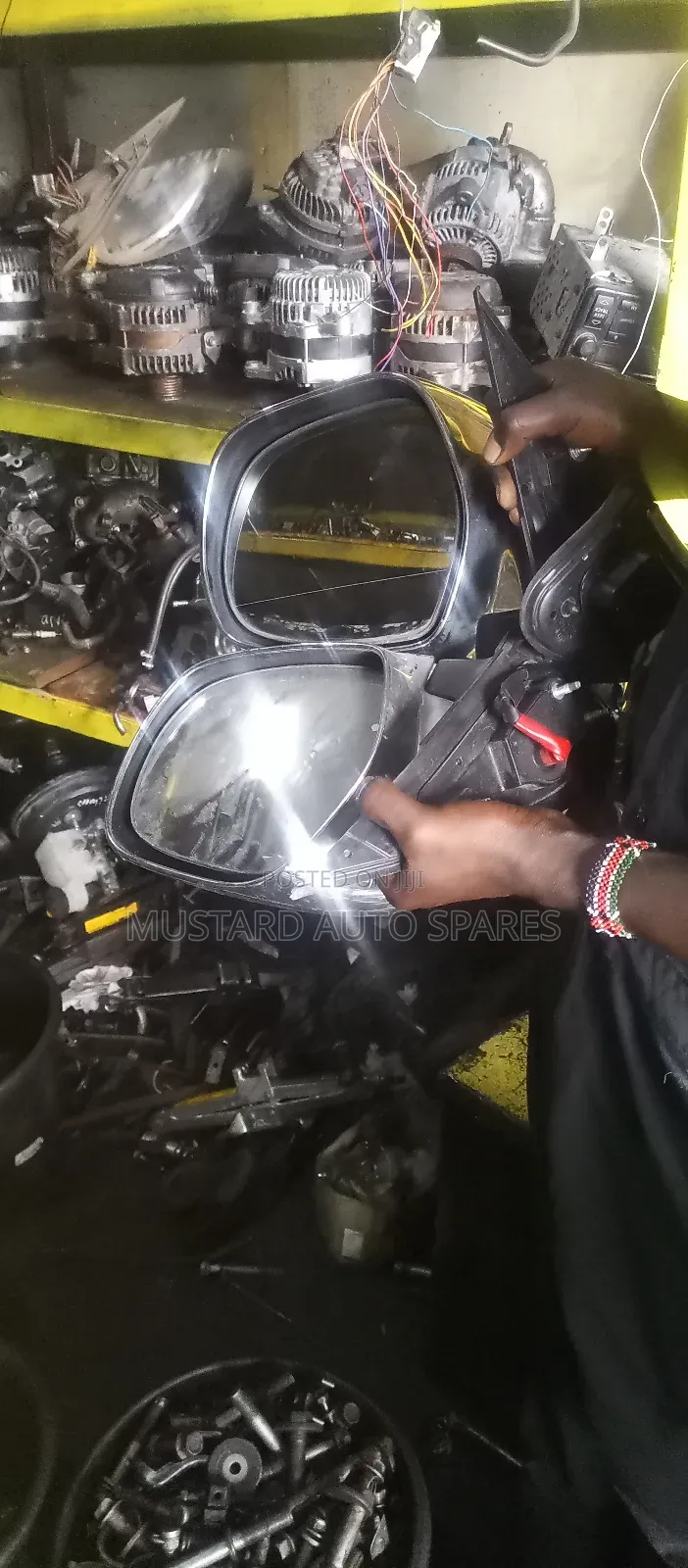 Complete Side Mirrors Toyota Hiace 7l
