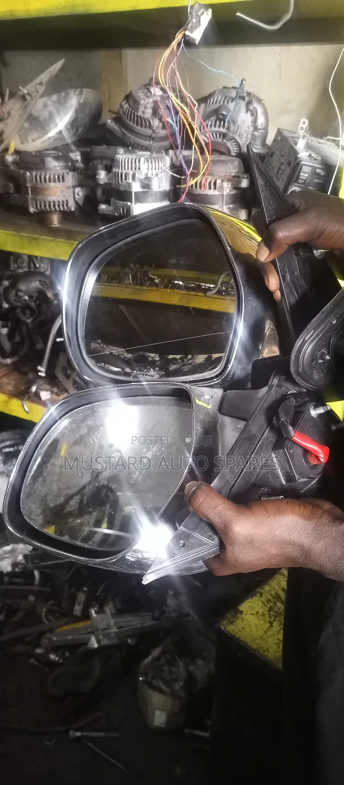 Complete Side Mirrors Toyota Hiace 7l