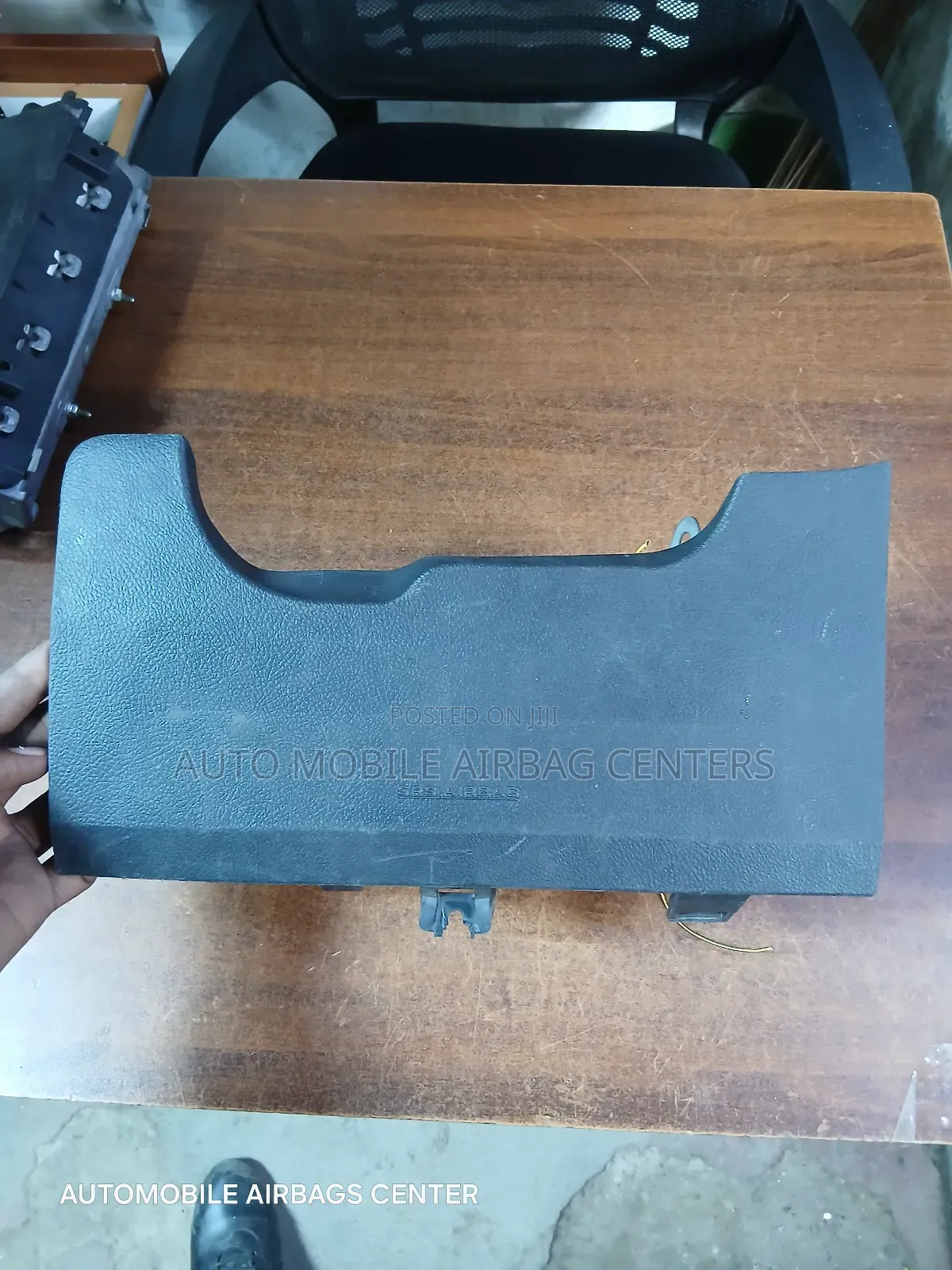 Toyota Vitz Knee Airbag