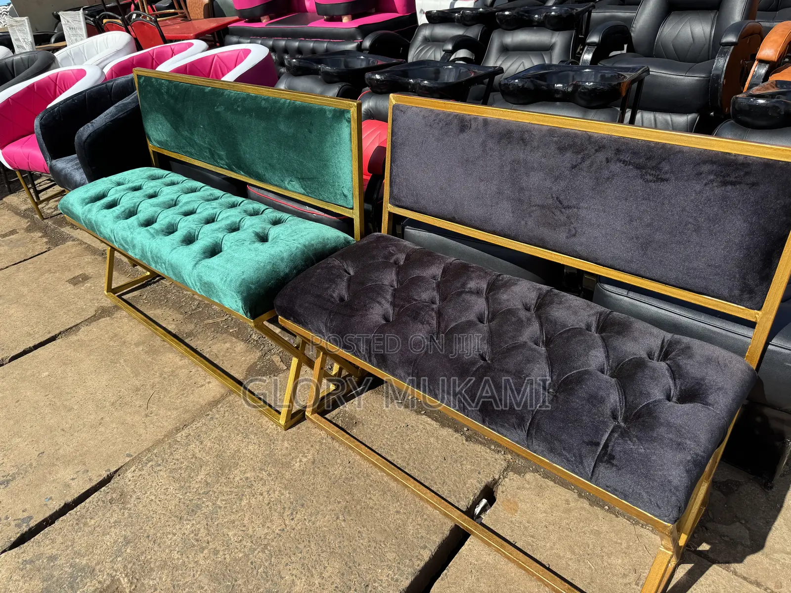 Black Velvet Waiting Chair/Bench