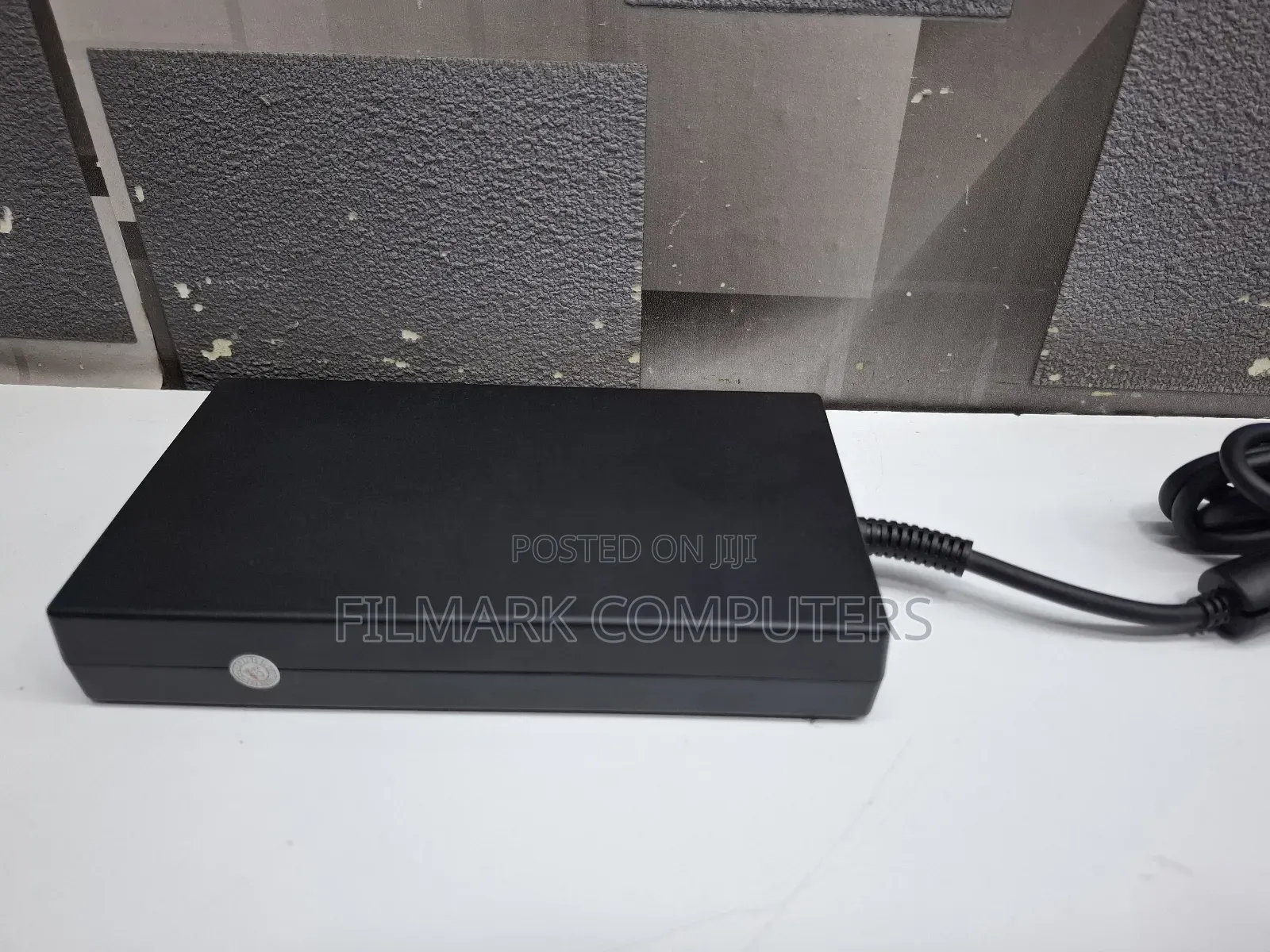 Genuine Blue Pin 200w 19.5v 10.3a for Hp Laptop