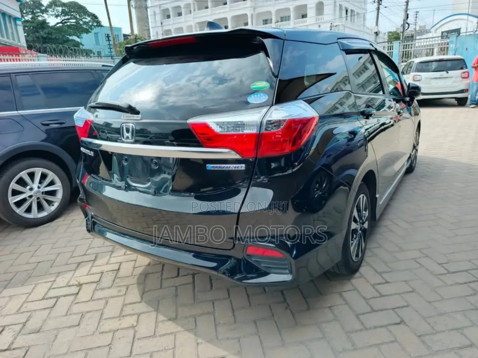 Honda Fit Shuttle 1.5 Hybrid 2WD 2018 Black
