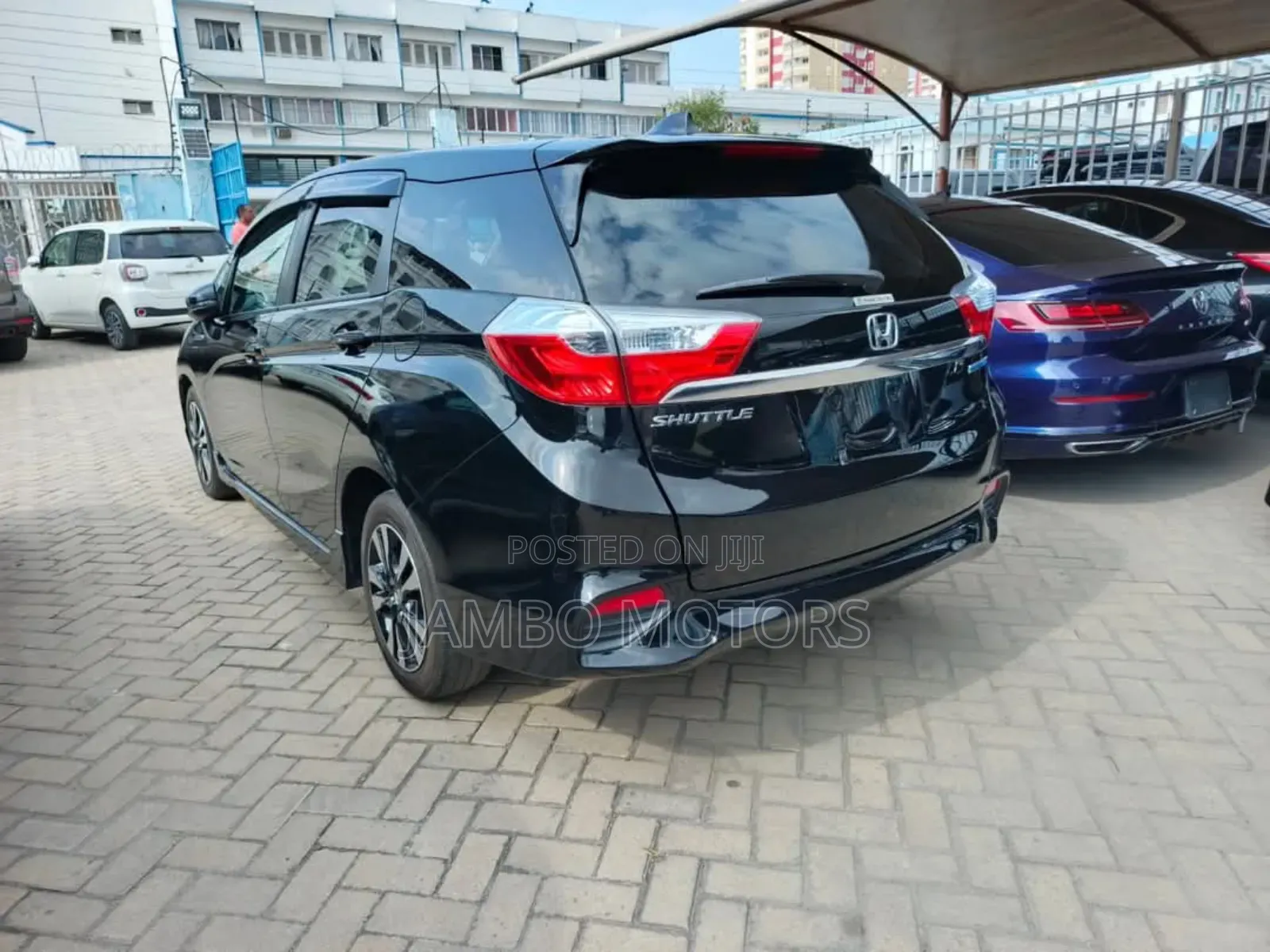 Honda Fit Shuttle 1.5 Hybrid 2WD 2018 Black