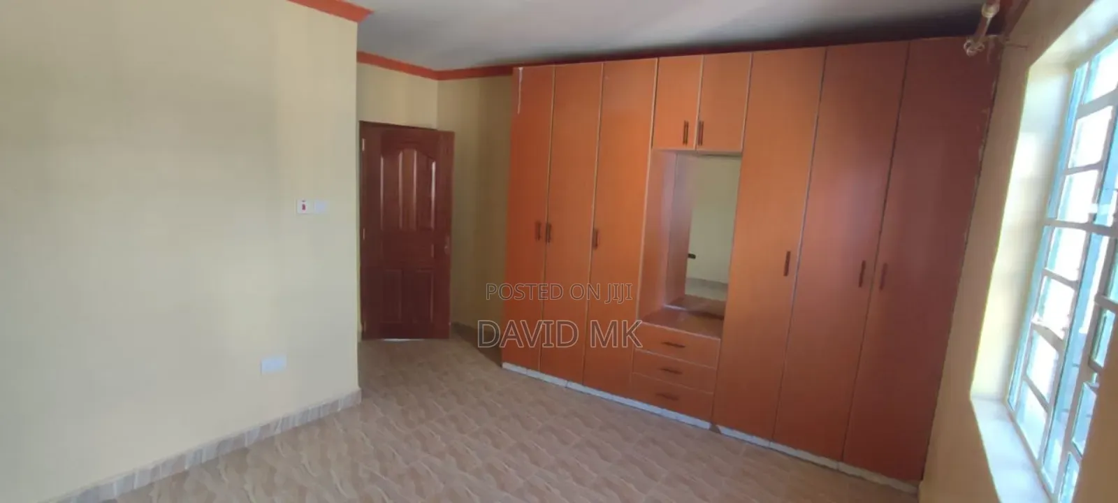 2bdrm Mansion in Judas Area, Kenyatta Road / Theta  for sale