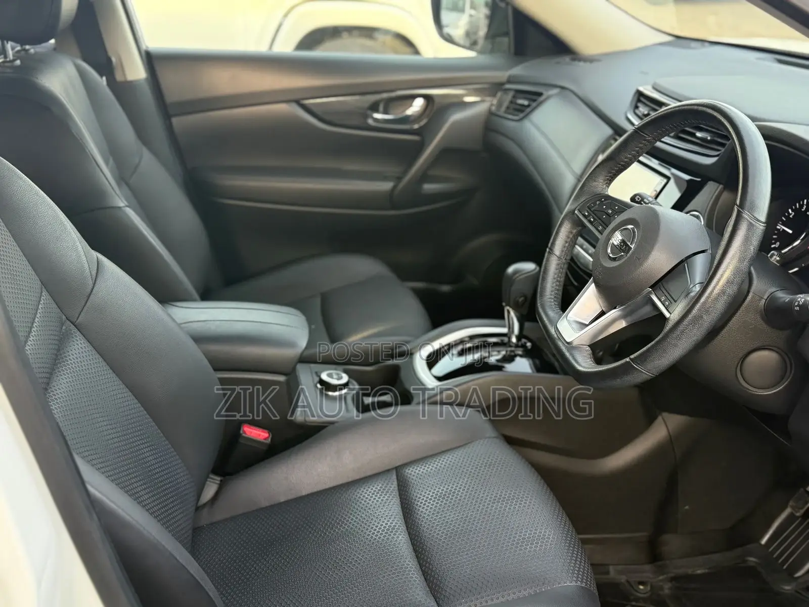 Nissan X-Trail 2018 White