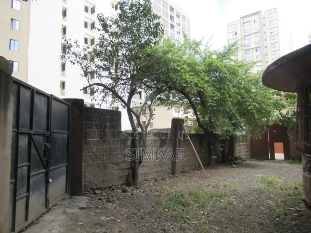 0.257-Acre Plot for Sale in Eastleigh