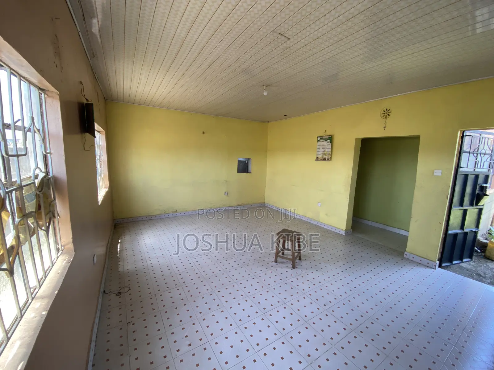 3bdrm Bungalow in Theta Murray Darasha, Murera for sale