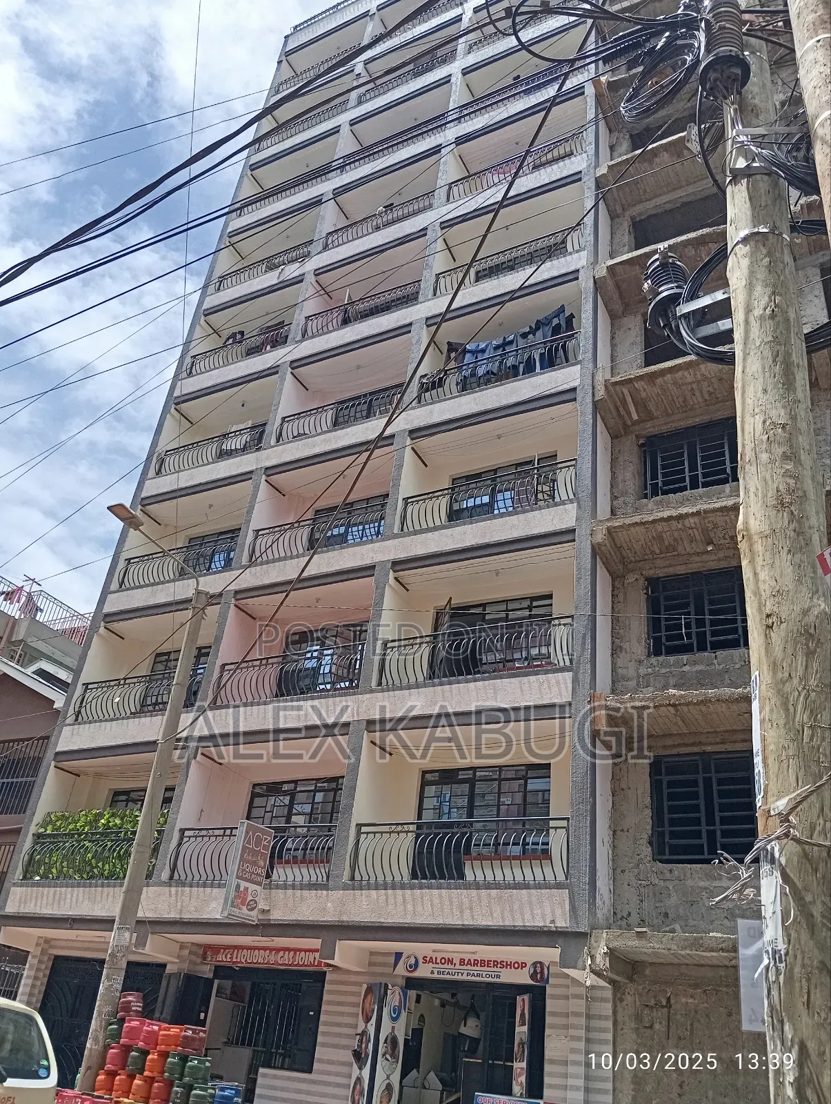 1bdrm Block of Flats in Kasarani, Seasons Estate for sale