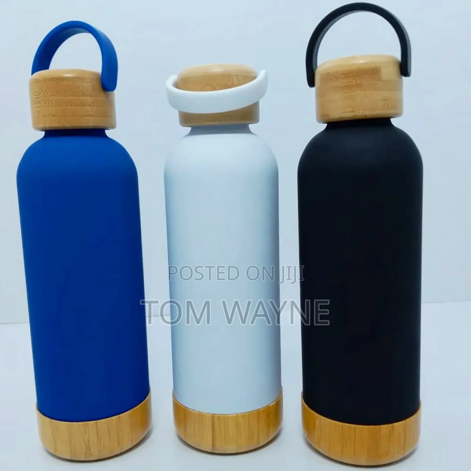 Wooden Metallic Thermal Bottles With a Skin Feel Texture