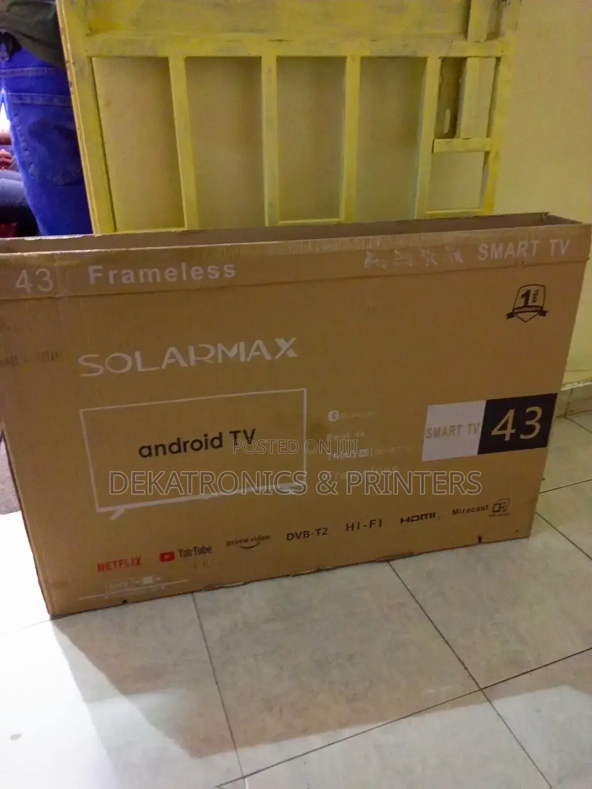 Solarmax 43" Inch Smart Tv