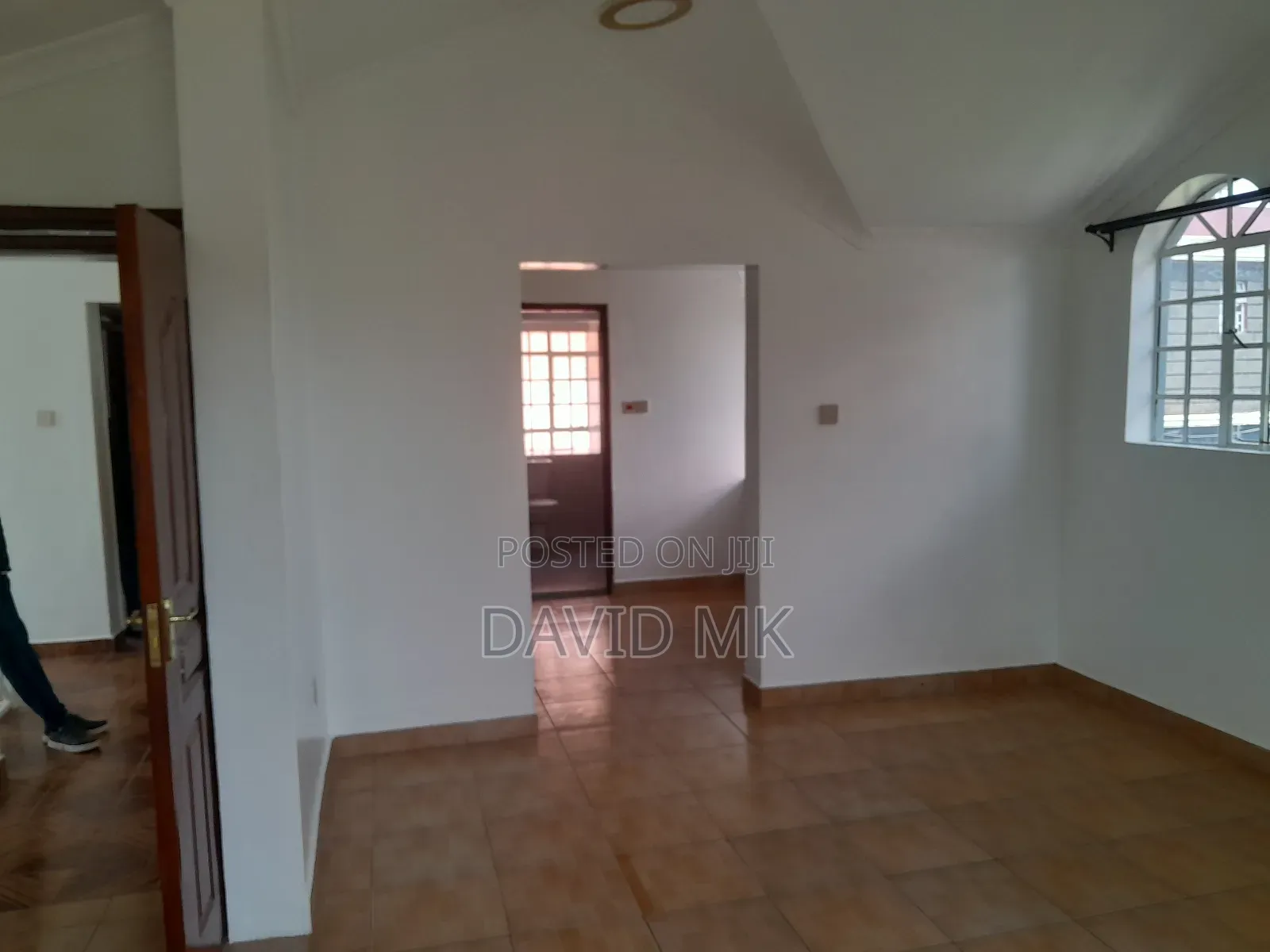 4bdrm Maisonette in Membley for rent