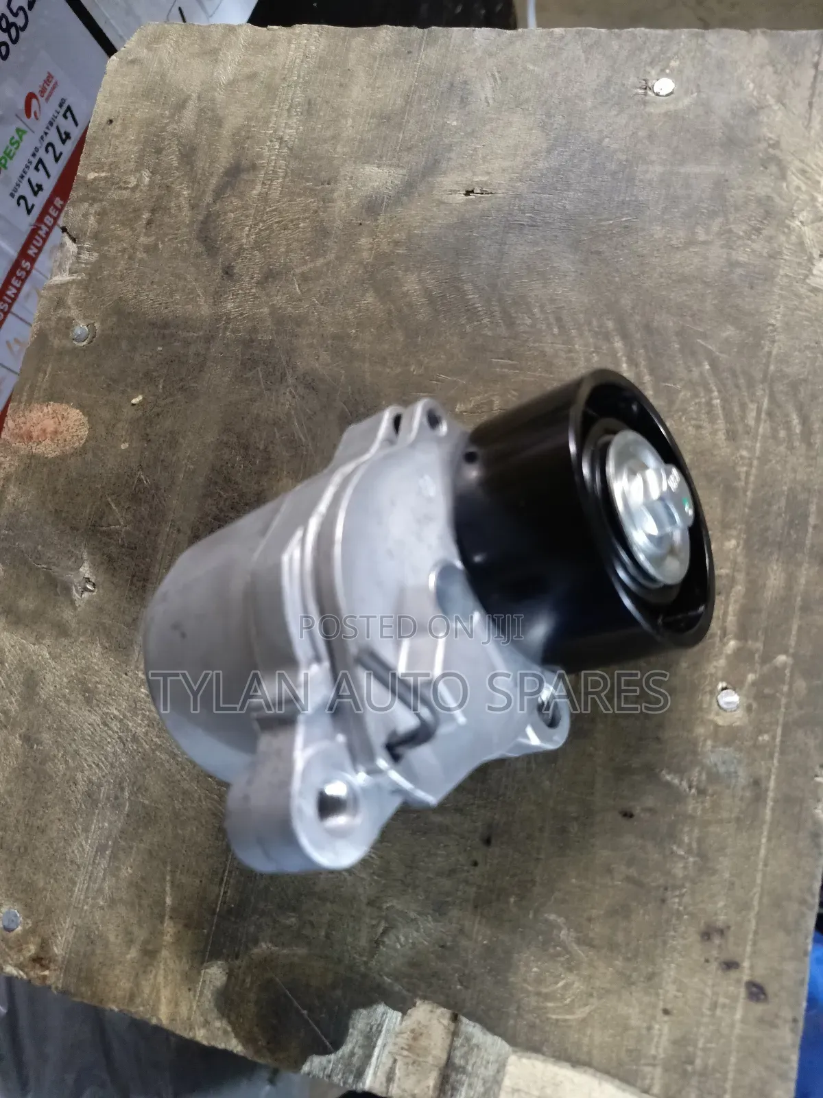 Belt Tensioner Extrail 2018 / Nissan Serena