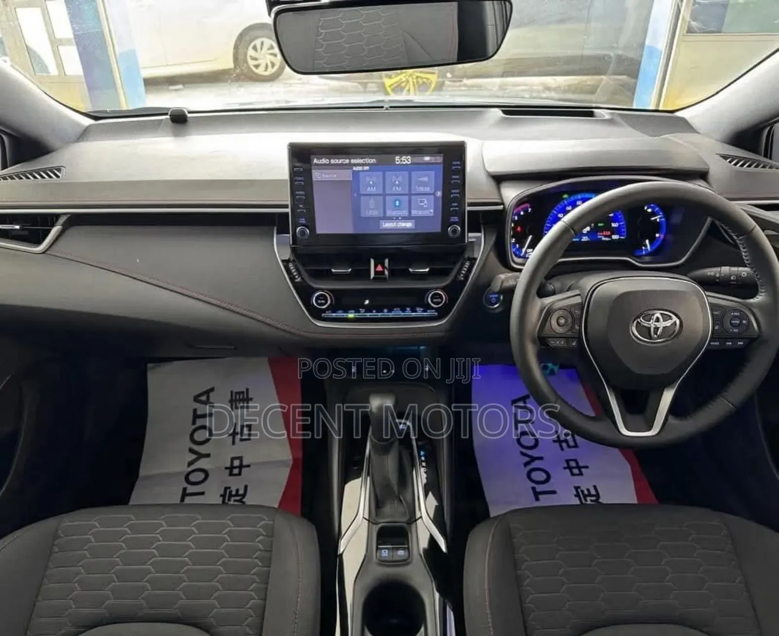 Toyota Corolla 2018 White